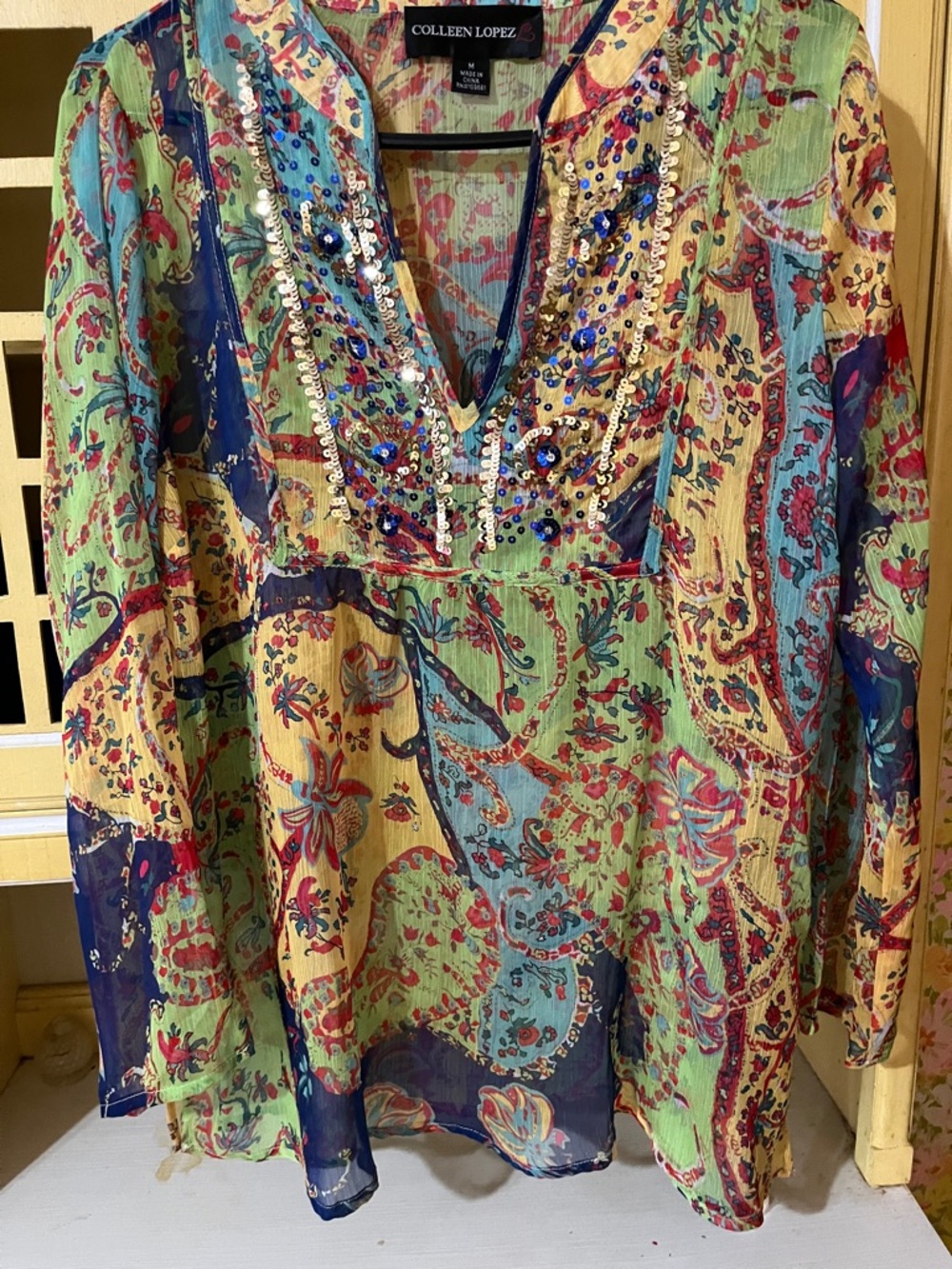 Colleen Lopez Green Paisley Sequin V-Neck Tunic Top